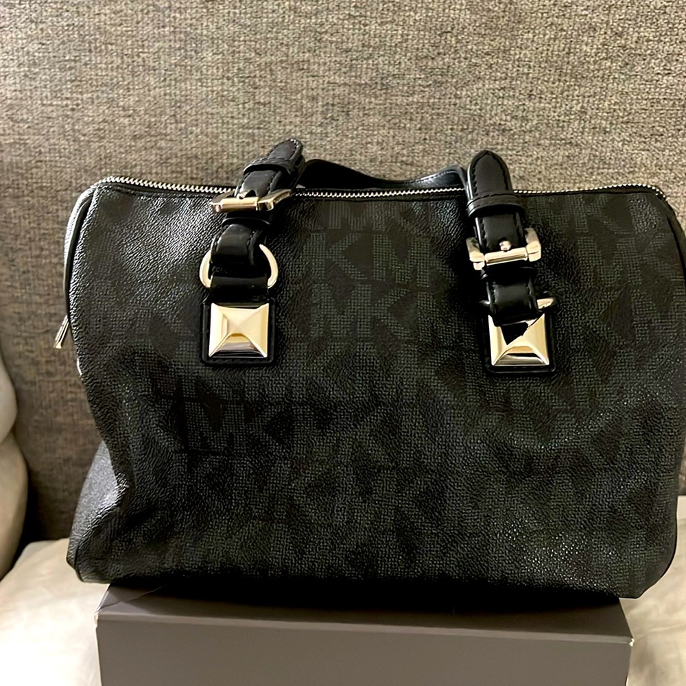 MK Purse